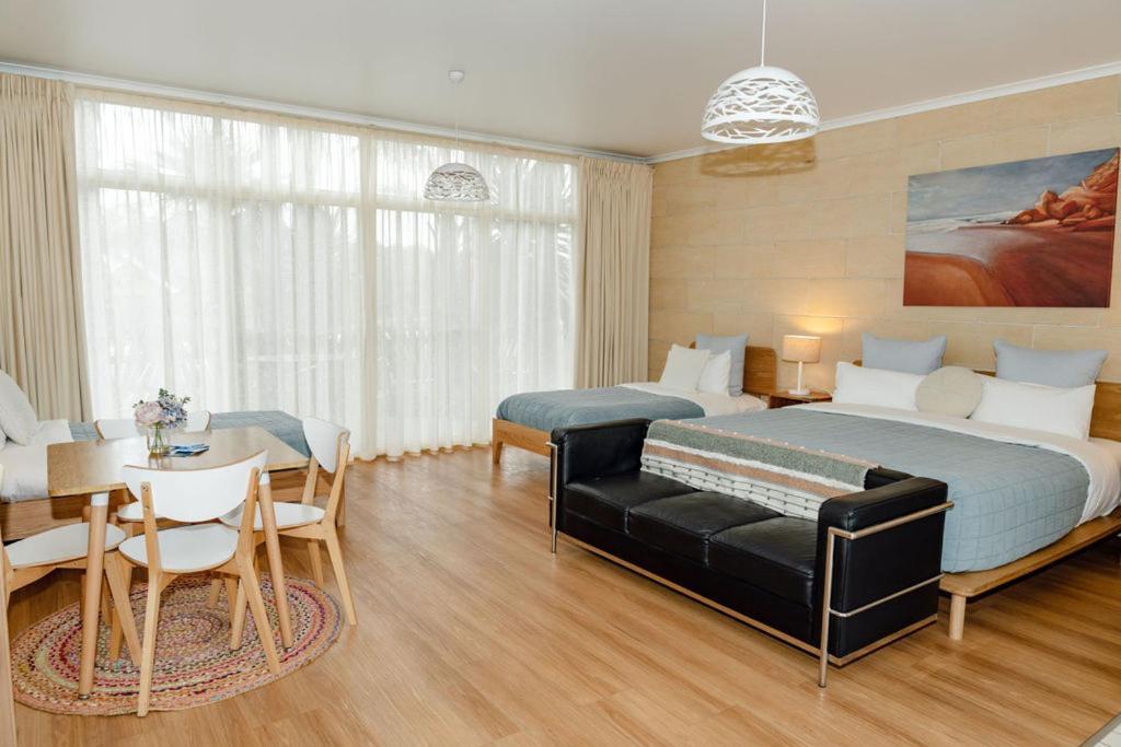 Portside Motel Port Campbell Bagian luar foto