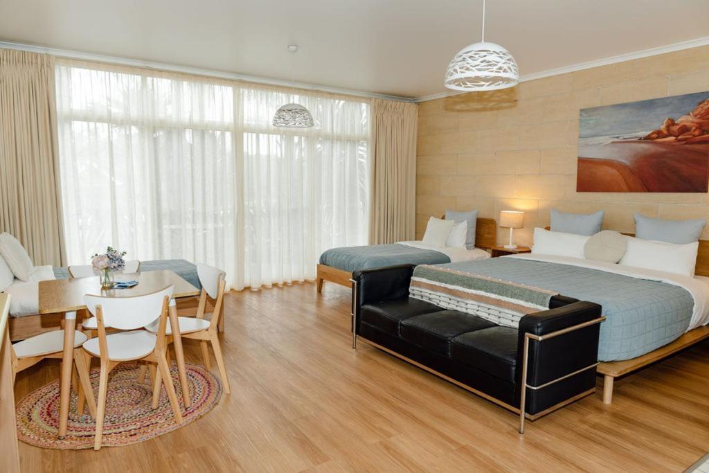 Portside Motel Port Campbell Bagian luar foto